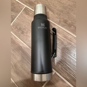Brand New Stanley Water Bottle 1.5qt
